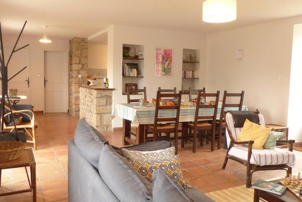 Crac'H, Grande Maison De Vacances Au Calme Crach ภายนอก รูปภาพ