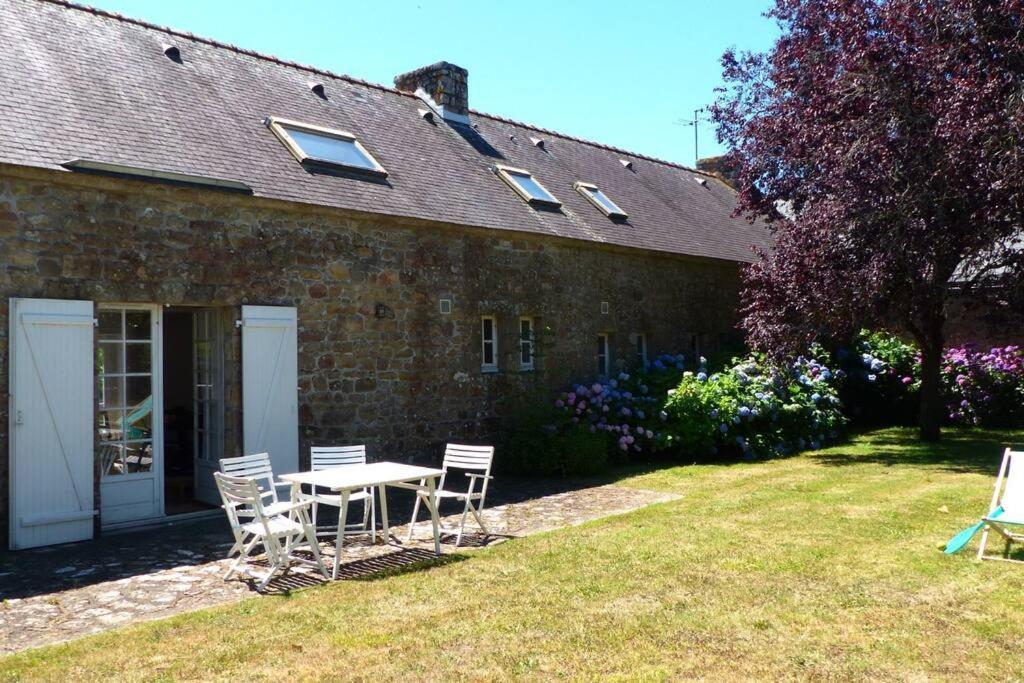 Crac'H, Grande Maison De Vacances Au Calme Crach ภายนอก รูปภาพ